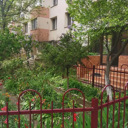 Apartment Awesome Bucharest